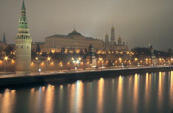 opisanie kremlya na anglijjskom yazyke: a guide to the moscow kremlin24 Опис Кремля англійською мовою: a guide to the Moscow Kremlin