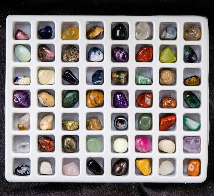 b8f36dd95c5baa80df64210746e2952a Тема: моя колекція каменів